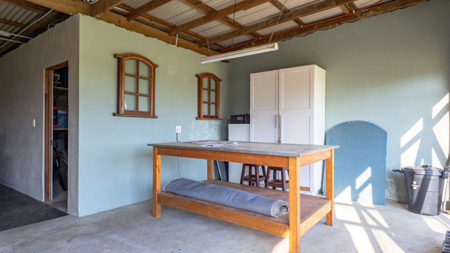 Commercial Property for Sale in Kraaibos Western Cape